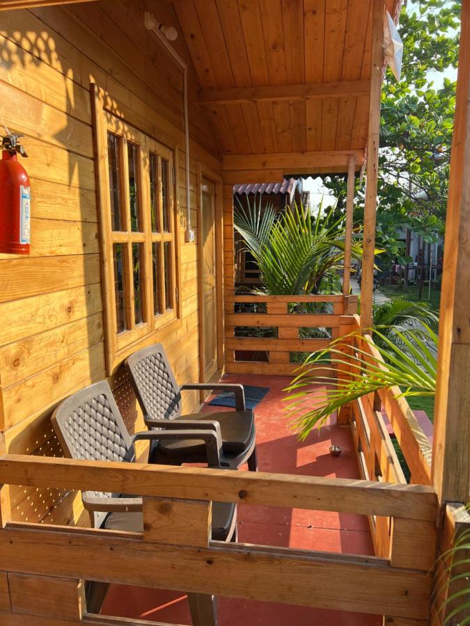 Happy Shack Beach And Wooden Huts Colva Extérieur photo