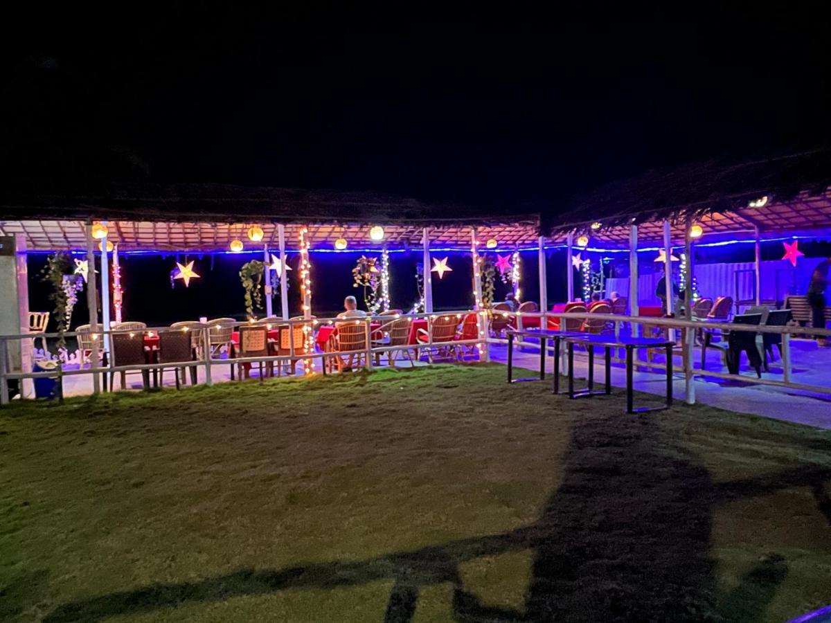 Happy Shack Beach And Wooden Huts Colva Extérieur photo